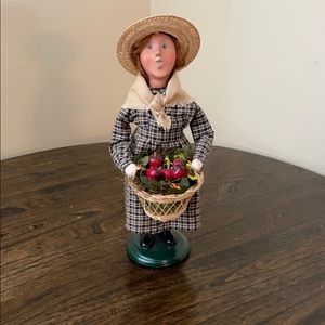 Byers Choice Caroler
